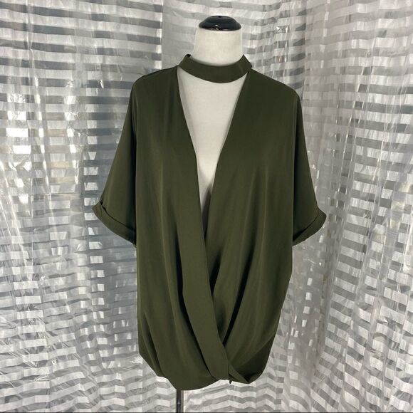 Emory Park Hunter Green Drape Front Cross Over Top - Picture 2 of 6